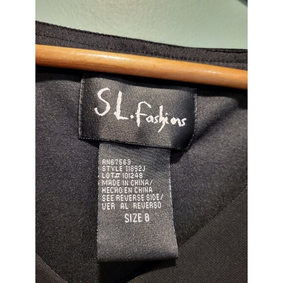 Black Pink Floral Short Flutter Sleeve Fluted Hem Dress Sz 8 Whimsygoth - Picture 5 of 6